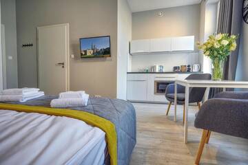 Фото номера Стандартные апартаменты Апарт-отели FLORIANSKA 32 by PI Apartments г. Краков 4