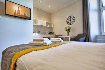 Фото номера Стандартные апартаменты Апарт-отели FLORIANSKA 32 by PI Apartments г. Краков 10