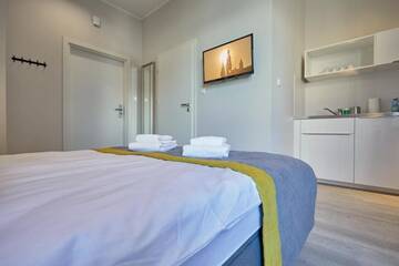 Фото номера Стандартные апартаменты Апарт-отели FLORIANSKA 32 by PI Apartments г. Краков 11