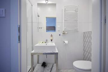 Фото номера Уютные апартаменты Апарт-отели FLORIANSKA 32 by PI Apartments г. Краков 23