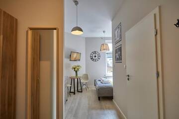 Фото номера Уютные апартаменты Апарт-отели FLORIANSKA 32 by PI Apartments г. Краков 21