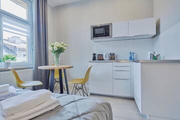 Фото номера Апартаменты Делюкс Апарт-отели FLORIANSKA 32 by PI Apartments г. Краков 12