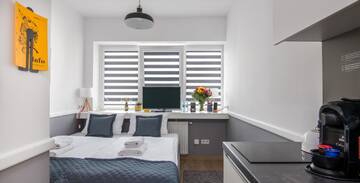 Фото номера Двухместный номер эконом-класса с 1 кроватью Отель Corner Hotel г. Краков 6