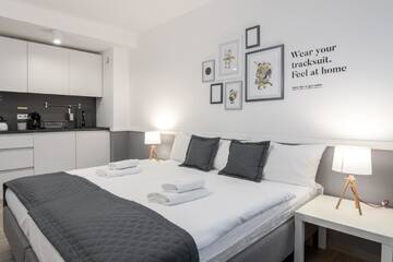 Фото номера Стандартный двухместный номер с 1 кроватью Отель Corner Hotel г. Краков 10