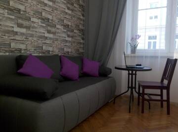 Фото номера Апартаменты с балконом Хостелы Lorf Hostel&amp;Apartments г. Краков 3