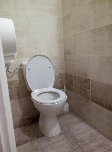 Фото номера Четырехместный номер Хостелы Lorf Hostel&amp;Apartments г. Краков 10