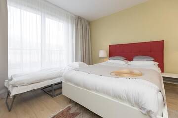 Фото номера Апартаменты-студио 010 Апарт-отели Apartamenty Hello Halicka 5 г. Краков 11