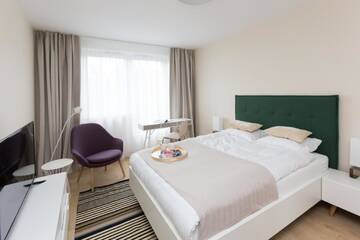 Фото номера Апартаменты-студио 004 Апарт-отели Apartamenty Hello Halicka 5 г. Краков 6