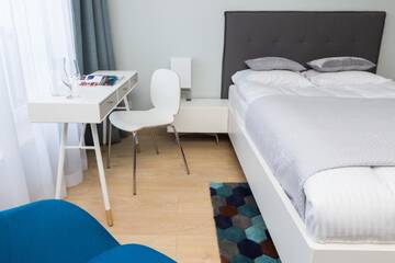 Фото номера Апартаменты-студио 006 Апарт-отели Apartamenty Hello Halicka 5 г. Краков 3