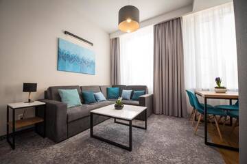 Фото номера Апартаменты бизнес-класса с 1 спальней Апарт-отели K4 APARTHOTEL KRAKÓW г. Краков 3