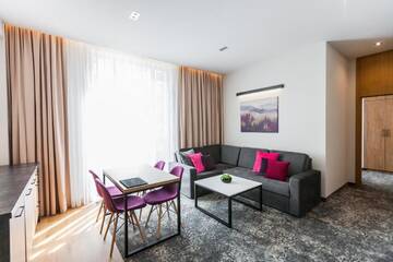 Фото номера Стандартные апартаменты с 1 спальней Апарт-отели K4 APARTHOTEL KRAKÓW г. Краков 2