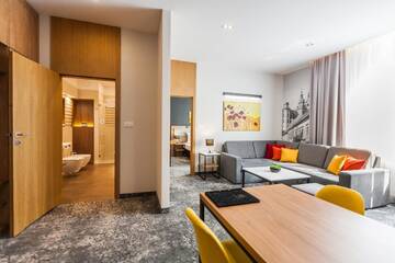 Фото номера Deluxe Apartment with Shower and Bathtub Апарт-отели K4 APARTHOTEL KRAKÓW г. Краков 8