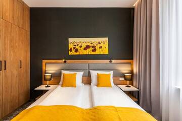 Фото номера Deluxe Apartment with Shower and Bathtub Апарт-отели K4 APARTHOTEL KRAKÓW г. Краков 7