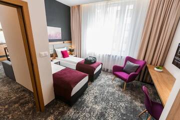 Фото номера Стандартные апартаменты с 1 спальней Апарт-отели K4 APARTHOTEL KRAKÓW г. Краков 3