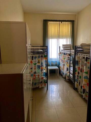 Фото номера Общий шестиместный номер для мужчин и женщин Хостелы Ametyst Apartments &amp; Hostel г. Краков 4