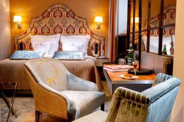 Фото номера Улучшенный двухместный номер с 1 кроватью Отель Balthazar Design Hotel г. Краков 6