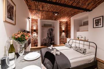Фото номера Стандартные апартаменты Апарт-отели DIETLA 99 APARTMENTS &amp; DAY SPA г. Краков 4
