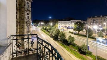Фото номера Двухуровневые апартаменты Апарт-отели DIETLA 99 APARTMENTS &amp; DAY SPA г. Краков 3