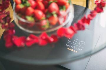 Фото номера Улучшенный двухместный номер с 1 кроватью Апартаменты Leo Apartments Old Town г. Краков 7