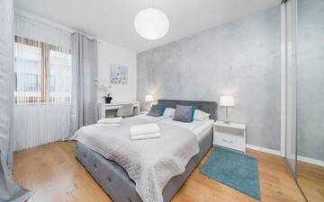 Фото номера Apartment with 1 Bedroom, Balcony and air conditioning - Rakowicka 14a Street Апартаменты MB Cracow Apartments г. Краков 5