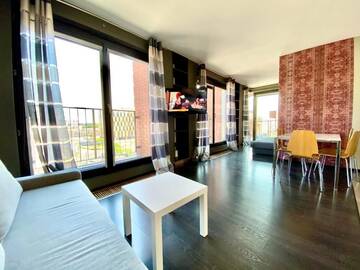 Фото номера Apartment with 2 Bedrooms, balcony and air conditioning- Szlak 50 Street Апартаменты MB Cracow Apartments г. Краков 8