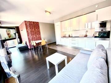 Фото номера Apartment with 2 Bedrooms, balcony and air conditioning- Szlak 50 Street Апартаменты MB Cracow Apartments г. Краков 7
