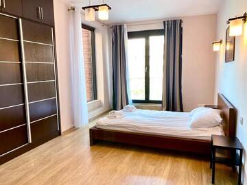 Фото номера Apartment with 3 Bedrooms, balcony and air conditioning - Szlak 50 Street Апартаменты MB Cracow Apartments г. Краков 8