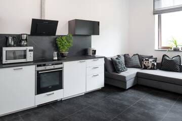 Фото номера Апартаменты с 1 спальней Апартаменты Black&amp;White Apartment г. Краков 11