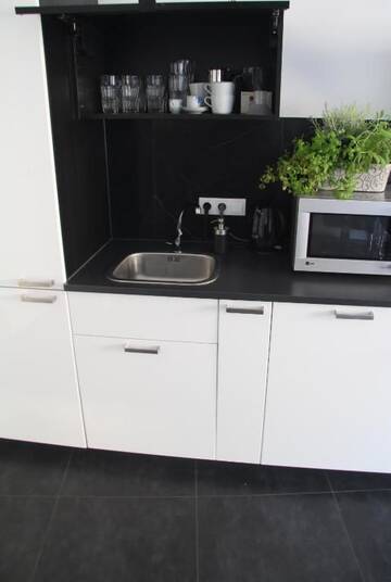Фото номера Апартаменты с 1 спальней Апартаменты Black&amp;White Apartment г. Краков 29