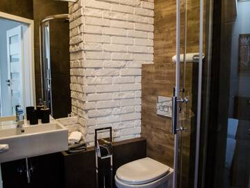 Фото номера Двухместный номер Делюкс с 1 кроватью Апарт-отели MODERN STUDIOS in OLD CITY KRAKÓW г. Краков 9