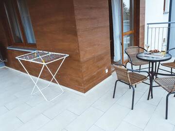 Фото номера Апартаменты с 2 спальнями Апартаменты Stawowa Premium Apartment - 69 m2 with a private garage г. Краков 80