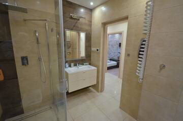 Фото номера Апартаменты с 2 спальнями Апартаменты Stawowa Premium Apartment - 69 m2 with a private garage г. Краков 43