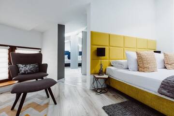 Фото номера Семейные апартаменты Делюкс Апарт-отели Aparthotel KrakowLiving г. Краков 19
