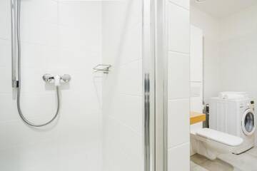Фото номера Апартаменты с 2 спальнями Апарт-отели Cracow Riverside г. Краков 18