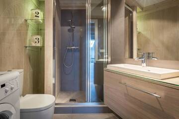 Фото номера Quiet One-Bedroom Apartment (Miodowa 19 Street) Апартаменты Fragola Between Old Town and Jewish Quarter г. Краков 4