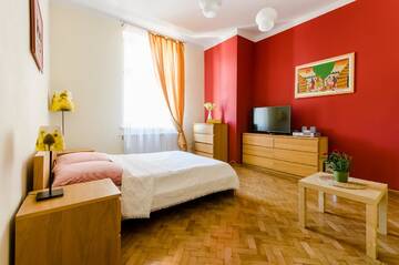 Фото номера Апартаменты с балконом Апартаменты Fantasia Apartments г. Краков 6