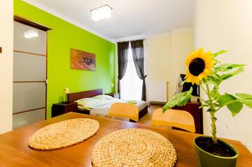 Фото Апартаменты Fantasia Apartments г. Краков 2