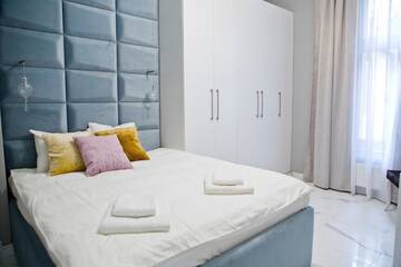 Фото номера Апартаменты с 3 спальнями Апартаменты Elegant City Center Zyblikiewicza 14 г. Краков 65
