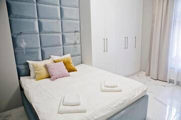 Фото номера Апартаменты с 3 спальнями Апартаменты Elegant City Center Zyblikiewicza 14 г. Краков 67