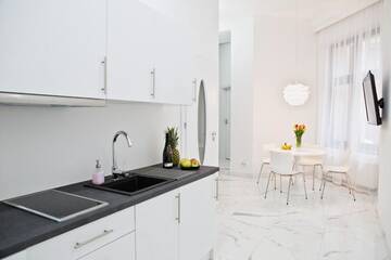 Фото номера Апартаменты с 3 спальнями Апартаменты Elegant City Center Zyblikiewicza 14 г. Краков 100