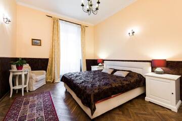 Фото номера Роскошные апартаменты с 2 спальнями Апартаменты Apartamenty Gołębia 3 г. Краков 9