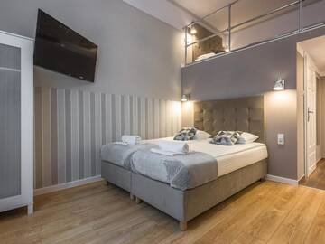 Фото номера Апартаменты с мезонином Апартаменты Loretańska Apartments 6 г. Краков 21