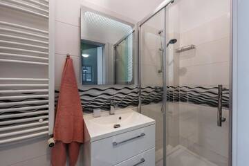 Фото номера Улучшенные апартаменты - Krupnicza Street, 10 Апартаменты Loretańska Apartments 6 г. Краков 5