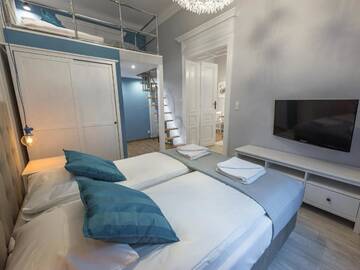 Фото номера Апартаменты с 2 спальнями Апартаменты Loretańska Apartments 6 г. Краков 4