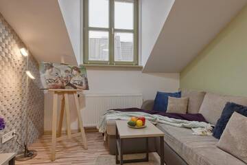 Фото номера Улучшенные апартаменты - Krupnicza Street, 10 Апартаменты Loretańska Apartments 6 г. Краков 2