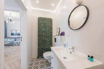 Фото номера Улучшенные апартаменты - Studencka Street, 29 Апартаменты Loretańska Apartments 6 г. Краков 13