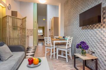 Фото номера Улучшенные апартаменты - Krupnicza Street, 10 Апартаменты Loretańska Apartments 6 г. Краков 3