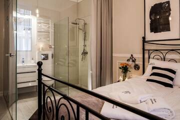 Фото номера Двухместный номер Делюкс с 1 кроватью Апартаменты Imagine Apartments by NOVUMHOUSE г. Краков 9