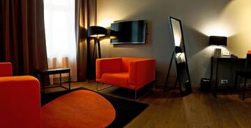Фото номера Номер с кроватью размера «queen-size» Отель Dada Boutique Home Hotel г. Краков 3