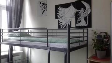 Фото номера Общий шестиместный номер для мужчин и женщин Хостелы Art Hostel г. Краков 5